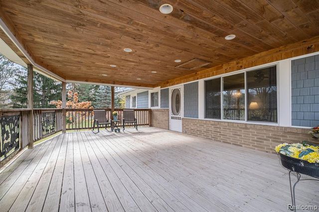 8694 Sheridan Road, Millington, MI 48746