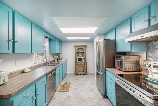 8694 Sheridan Road, Millington, MI 48746