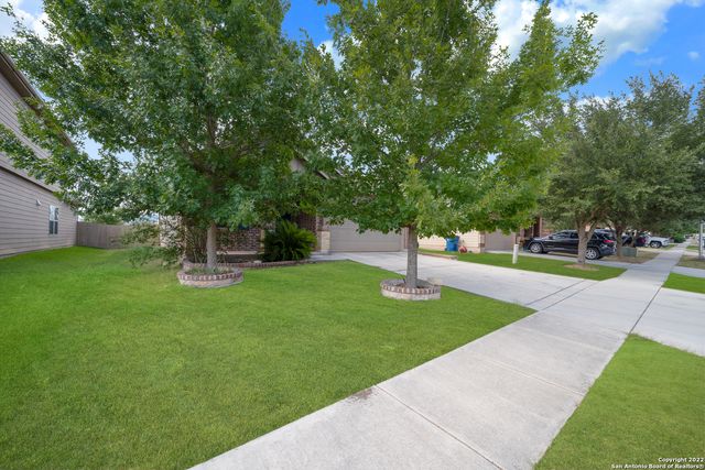 516 STONEBROOK DR, Cibolo, TX 78108