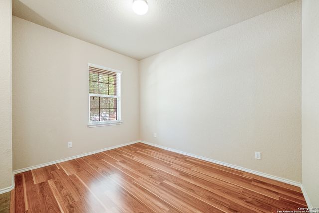 516 STONEBROOK DR, Cibolo, TX 78108