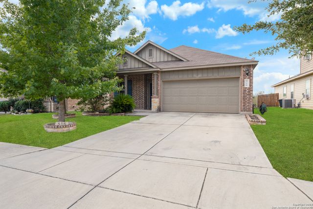 516 STONEBROOK DR, Cibolo, TX 78108