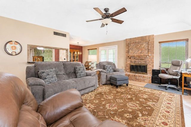 1819 Lansdowne Drive, Richmond, TX 77406