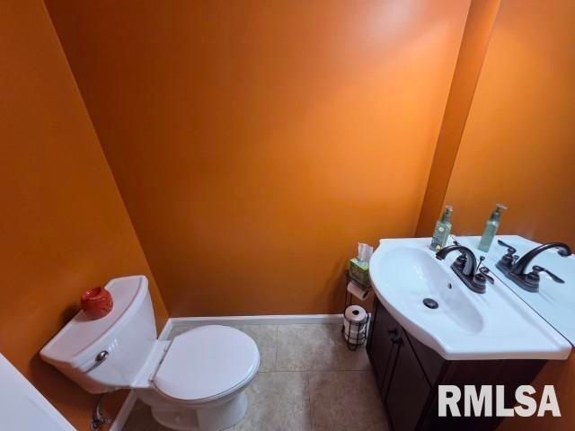 9251 N IL-148 Highway, Mt Vernon, IL 62864