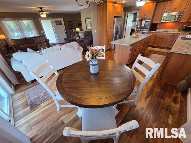 9251 N IL-148 Highway, Mt Vernon, IL 62864