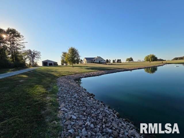 9251 N IL-148 Highway, Mt Vernon, IL 62864