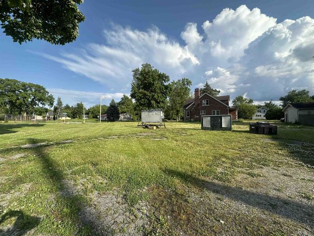 1200 Martha Street, Saginaw, MI 48601