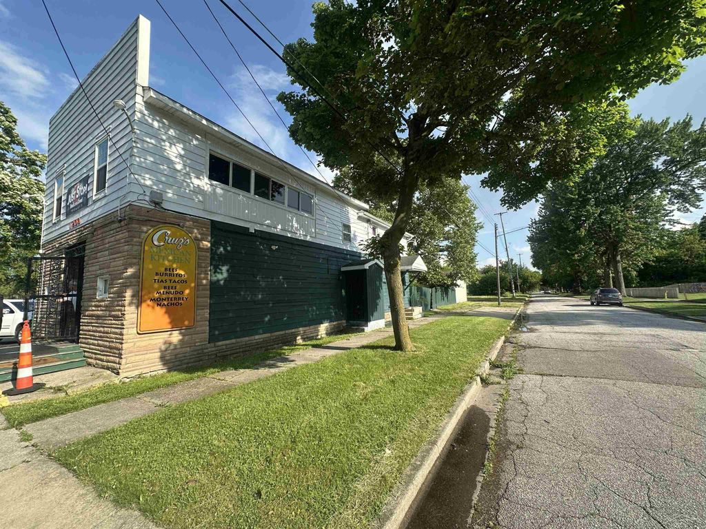 1200 Martha Street, Saginaw, MI 48601