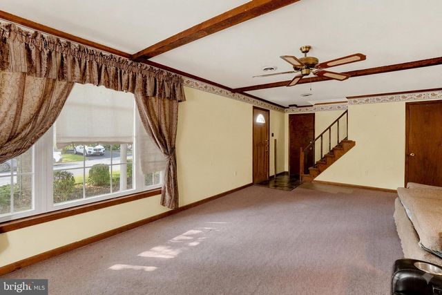 127 STRASSBURG CIR, Shrewsbury, PA 17361