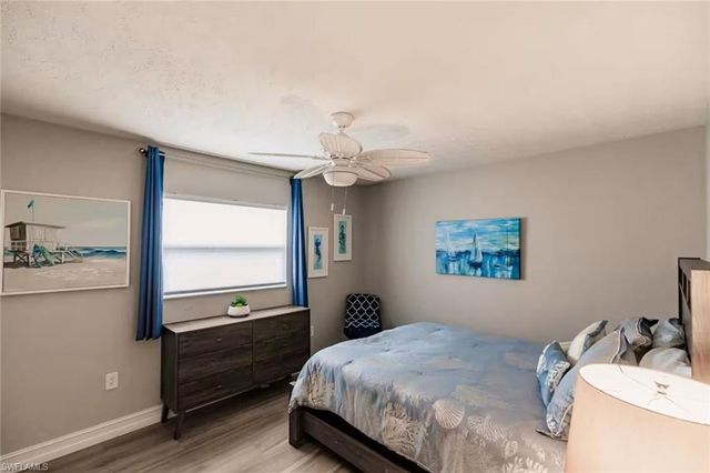 744 110th AVE N, Naples, FL 34108