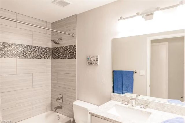 744 110th AVE N, Naples, FL 34108