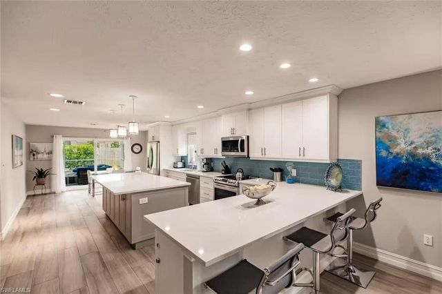 744 110th AVE N, Naples, FL 34108