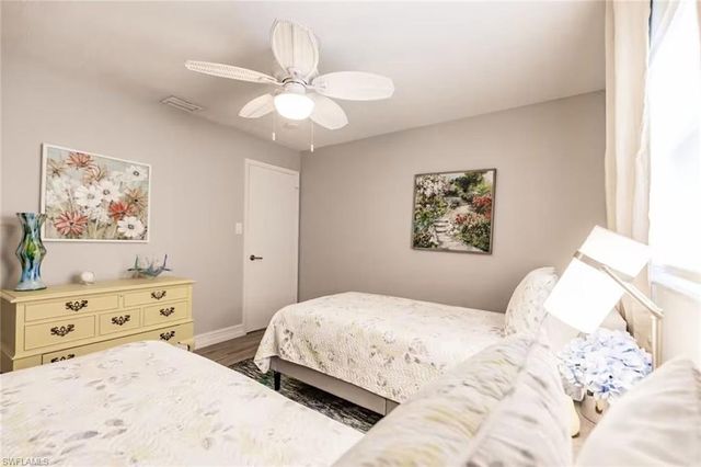 744 110th AVE N, Naples, FL 34108