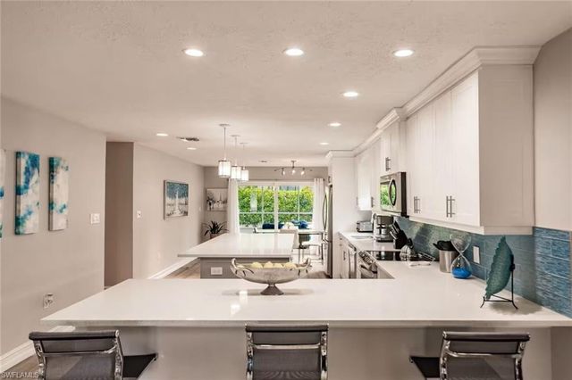 744 110th AVE N, Naples, FL 34108