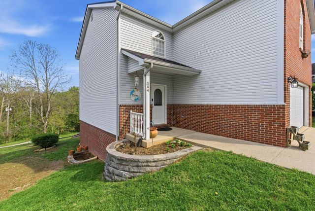 204 Village Drive, Frankfort, KY 40601