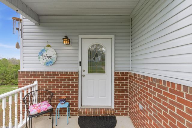 204 Village Drive, Frankfort, KY 40601