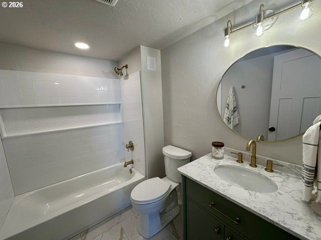 2345 F St, Springfield, OR 97477