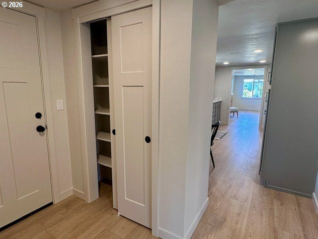 2345 F St, Springfield, OR 97477