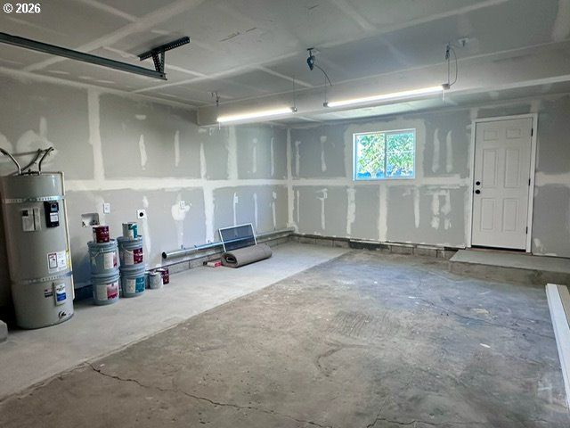 2345 F St, Springfield, OR 97477