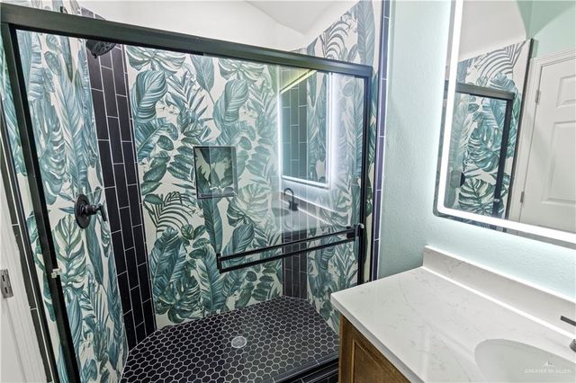 1401 E Karen Drive D, Alton, TX 78573