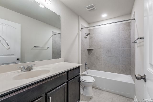 8930 Willingham Bay, San Antonio, TX 78254