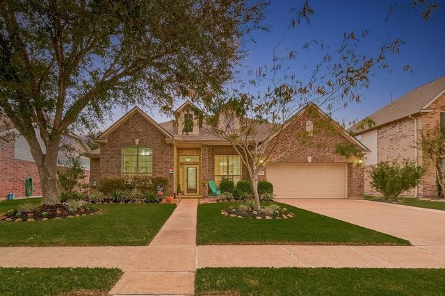 4806 Chaperel Drive, Pearland, TX 77584