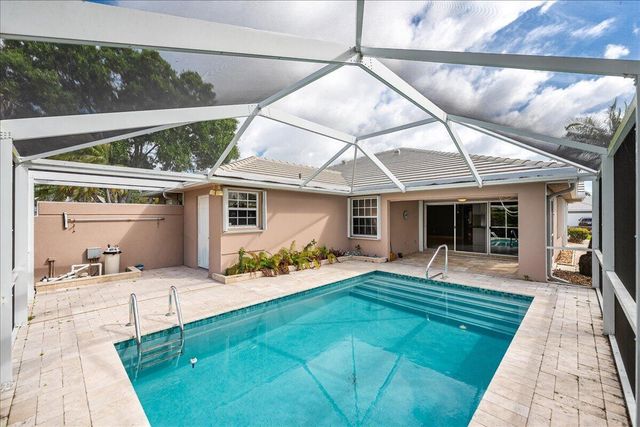 1253 NW Bentley Circle #a, Port St. Lucie, FL 34986
