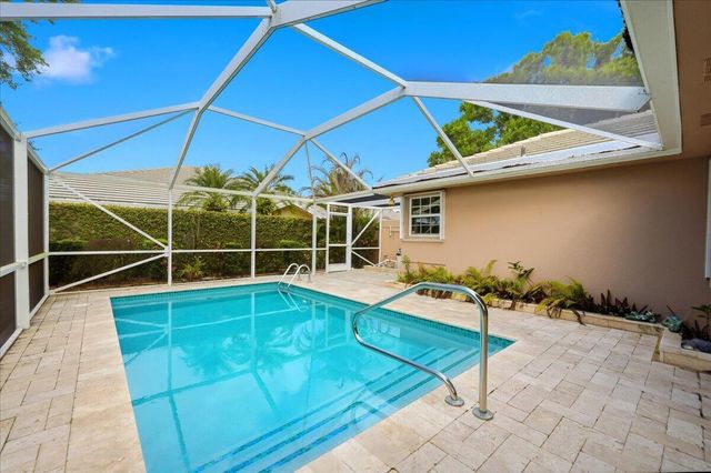 1253 NW Bentley Circle #a, Port St. Lucie, FL 34986