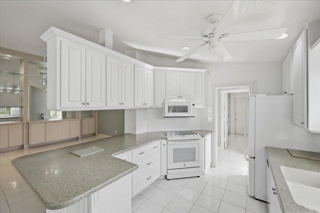 1253 NW Bentley Circle #a, Port St. Lucie, FL 34986