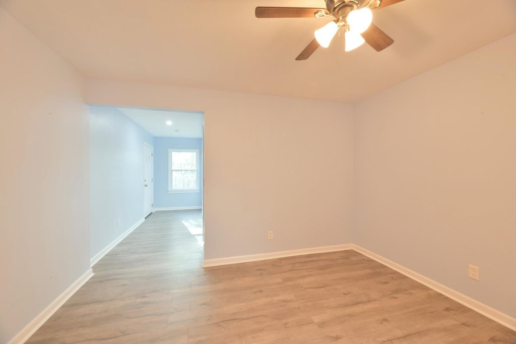 Image 23 of property listing at 109 Tupelo Street, Summerville, SC 29485