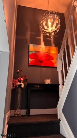 40 Holly St, Jersey City, NJ 07305