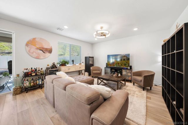 35241 Valencia Pt, Fallbrook, CA 92028