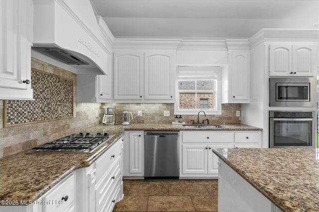 135 Eagles Nest Circle, Madison, MS 39110