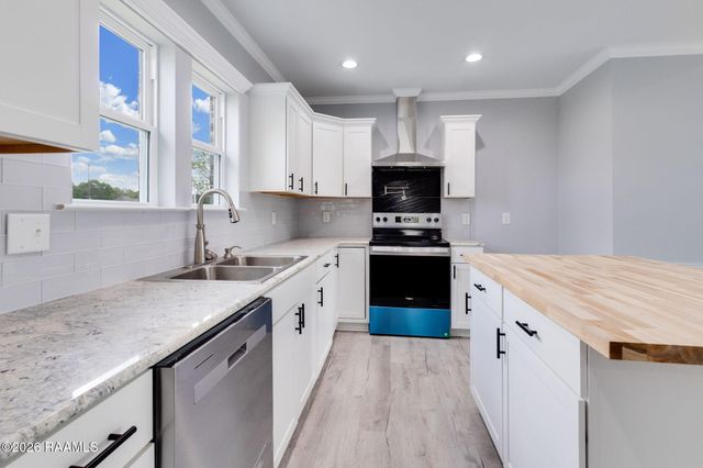 197 Garnet Drive, Opelousas, LA 70570