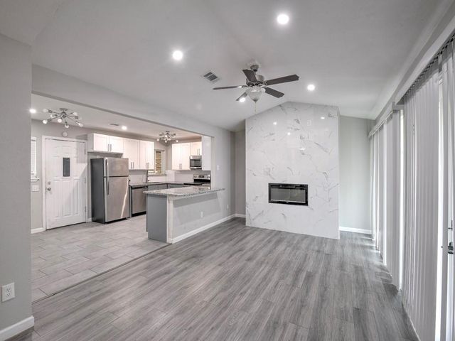 1947 Ojeman Road Road 2, Houston, TX 77080