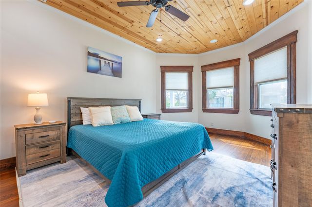 1828 Ursuline Street, Galveston, TX 77550