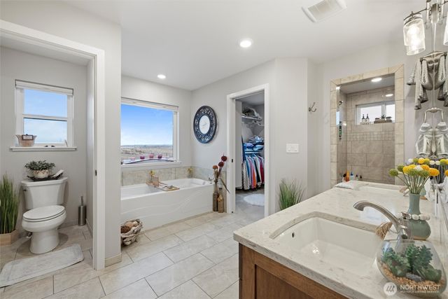 125 Ponderosa Court, Walla Walla, WA 99362