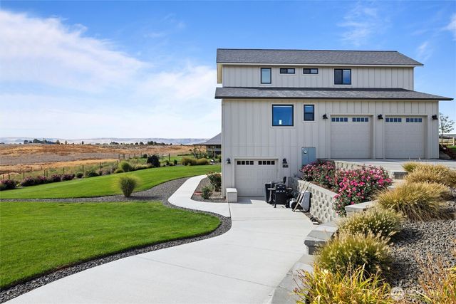 125 Ponderosa Court, Walla Walla, WA 99362