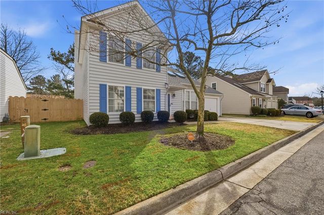 305 Oak Gate DR, Chesapeake, VA 23320