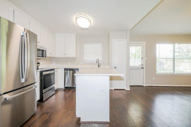 16325 Sun View Lane, Conroe, TX 77302