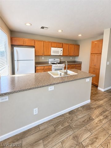 2050 Lost Maple Street, Las Vegas, NV 89115