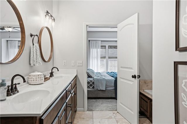 1401 NE 106th Place, Kansas City, MO 64155