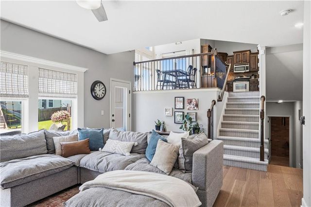 1401 NE 106th Place, Kansas City, MO 64155