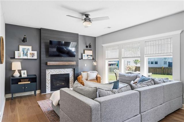 1401 NE 106th Place, Kansas City, MO 64155