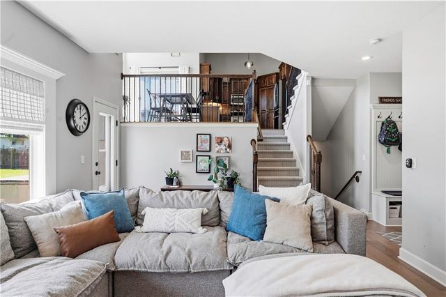 1401 NE 106th Place, Kansas City, MO 64155