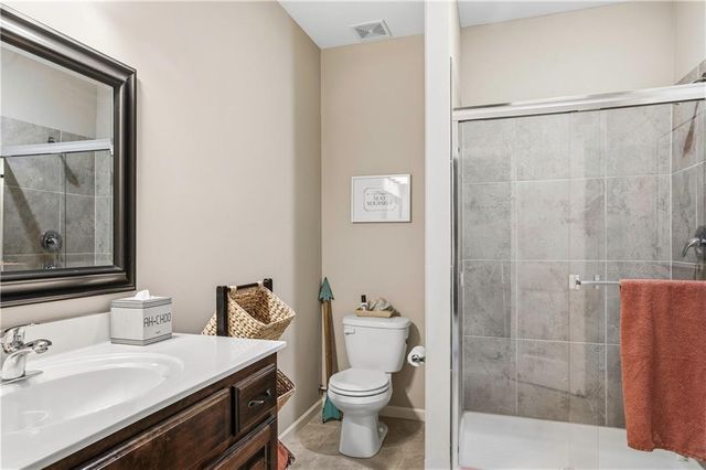 1401 NE 106th Place, Kansas City, MO 64155