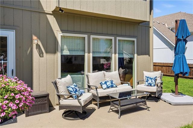 1401 NE 106th Place, Kansas City, MO 64155