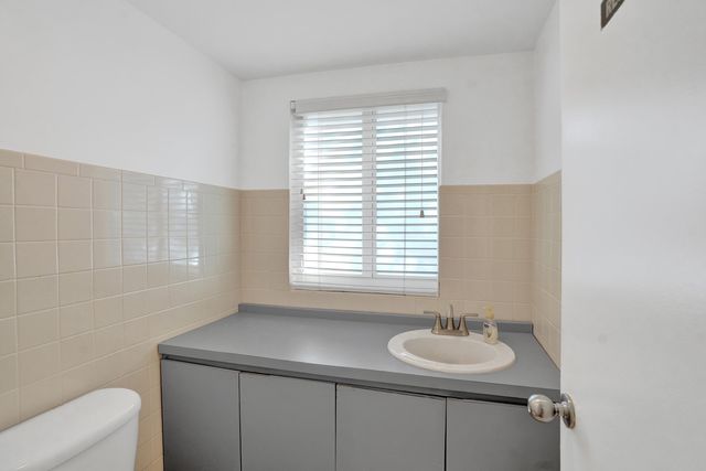 8 SE 8TH Street, Fort Lauderdale, FL 33316