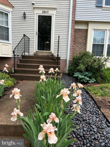 2810 ANDIRON LN, Vienna, VA 22180
