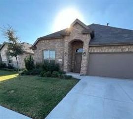 15725 Hazelhurst Lane, Fort Worth, TX 76247