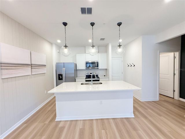 11376 BLUE BAY DRIVE, Orlando, FL 32832